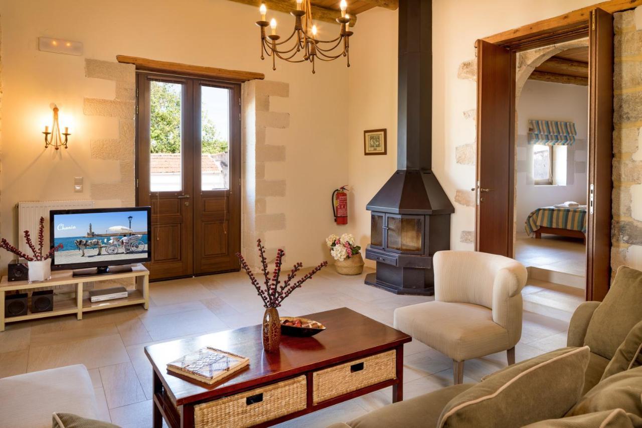 Olga'S Filoxenia - Villa Aladanos-Private Pool And Heated Jacuzzi Makhairoi Exterior photo